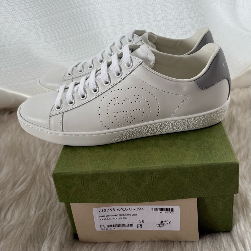 Gucci White and Gray Sneakers
